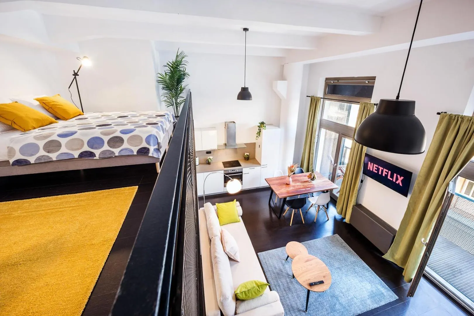 Apartments With Large Balcony, Parking Prague