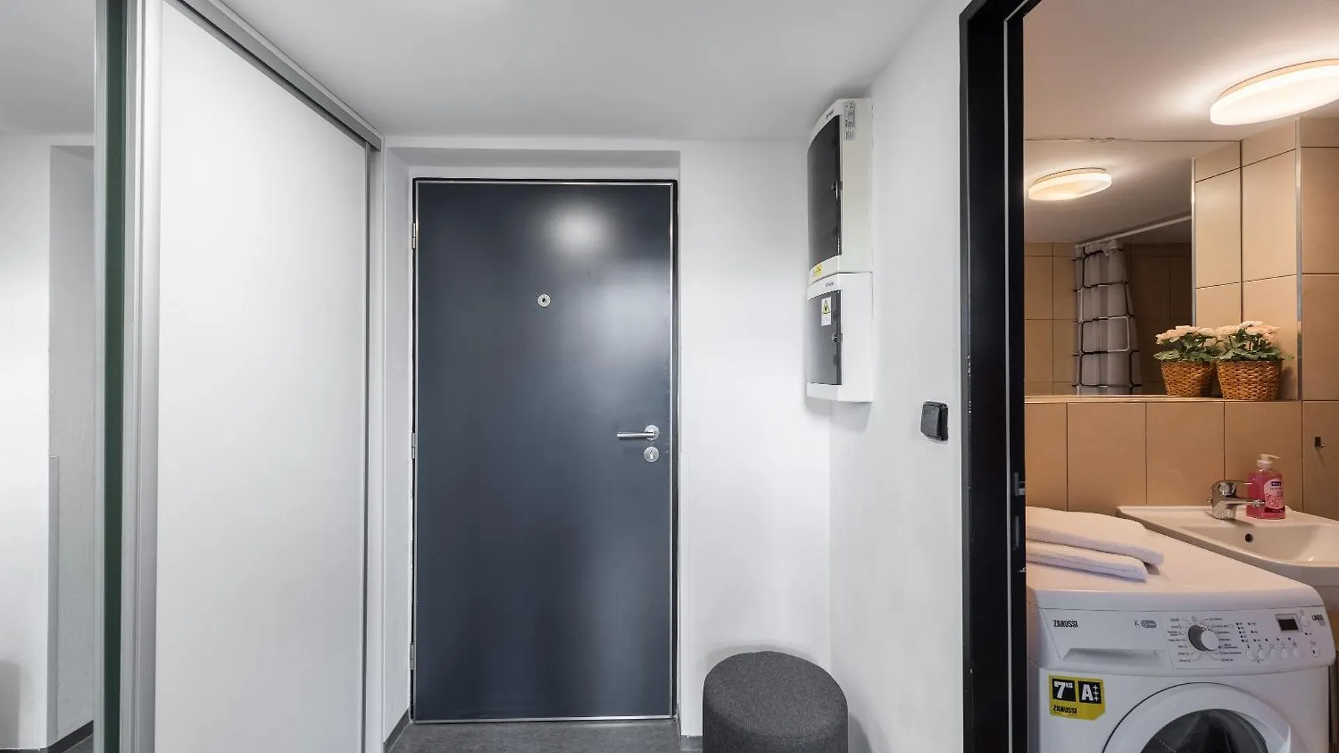 Apartments With Large Balcony, Parking Prague
