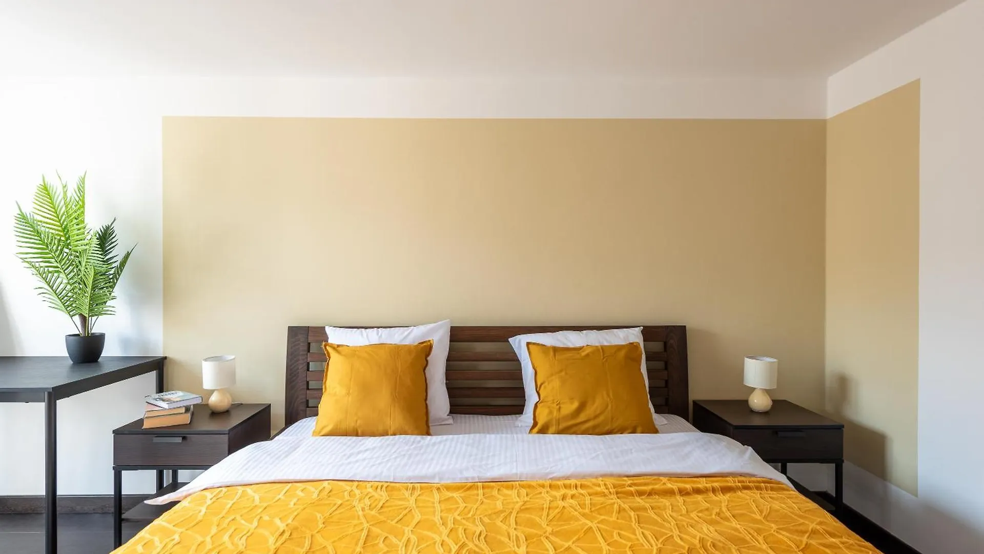 Apartments With Large Balcony, Parking Prague