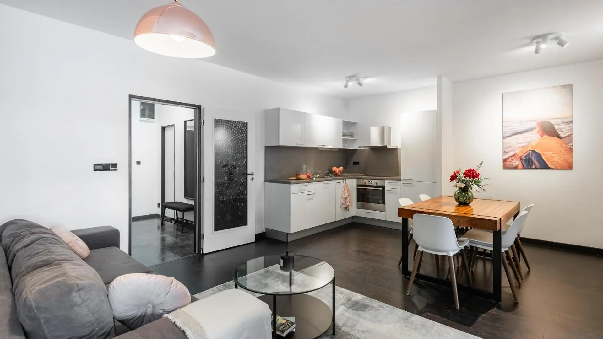 Apartments With Large Balcony, Parking Prague