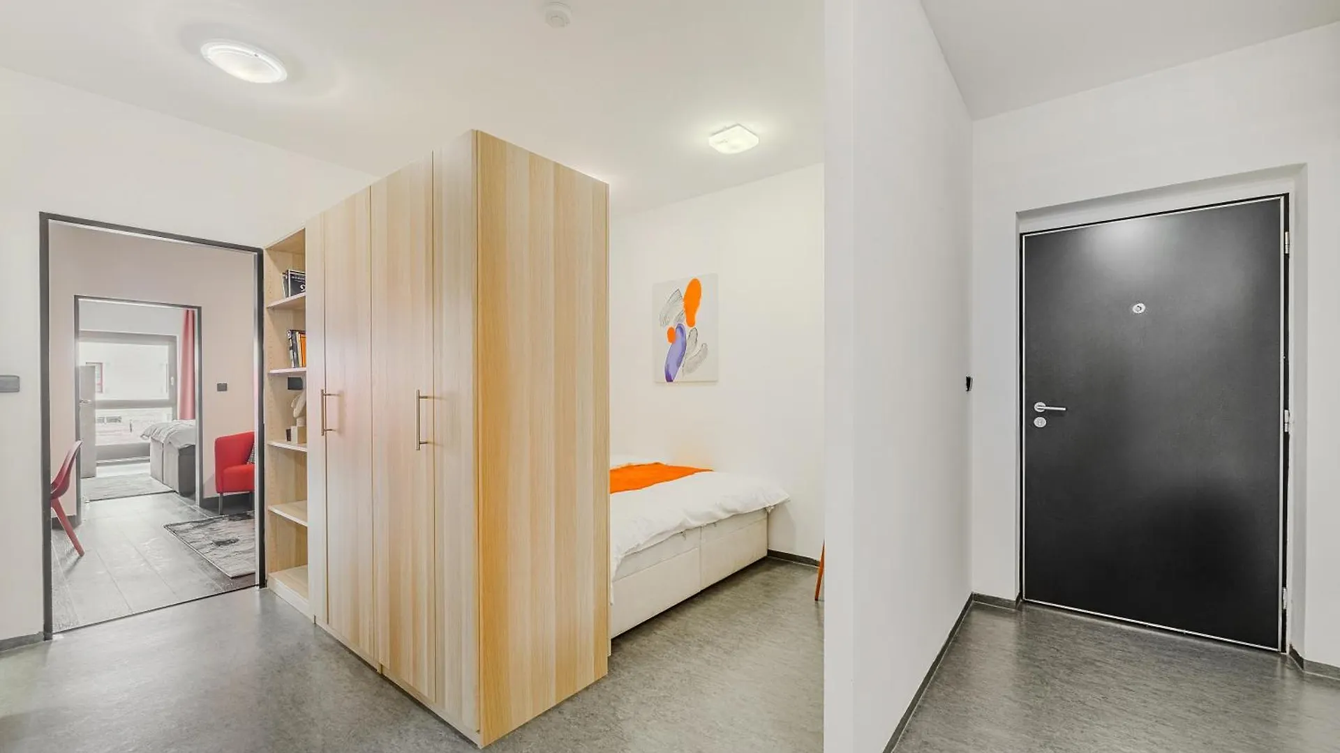 Apartments With Large Balcony, Parking Prague Czech Republic