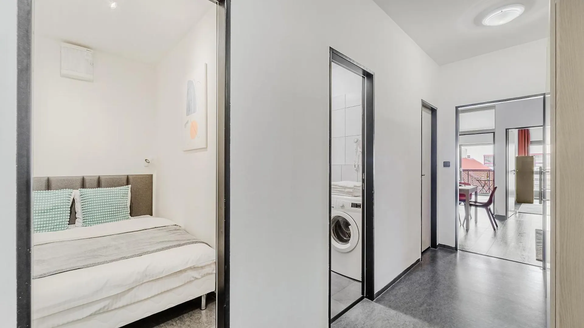 Apartments With Large Balcony, Parking Prague
