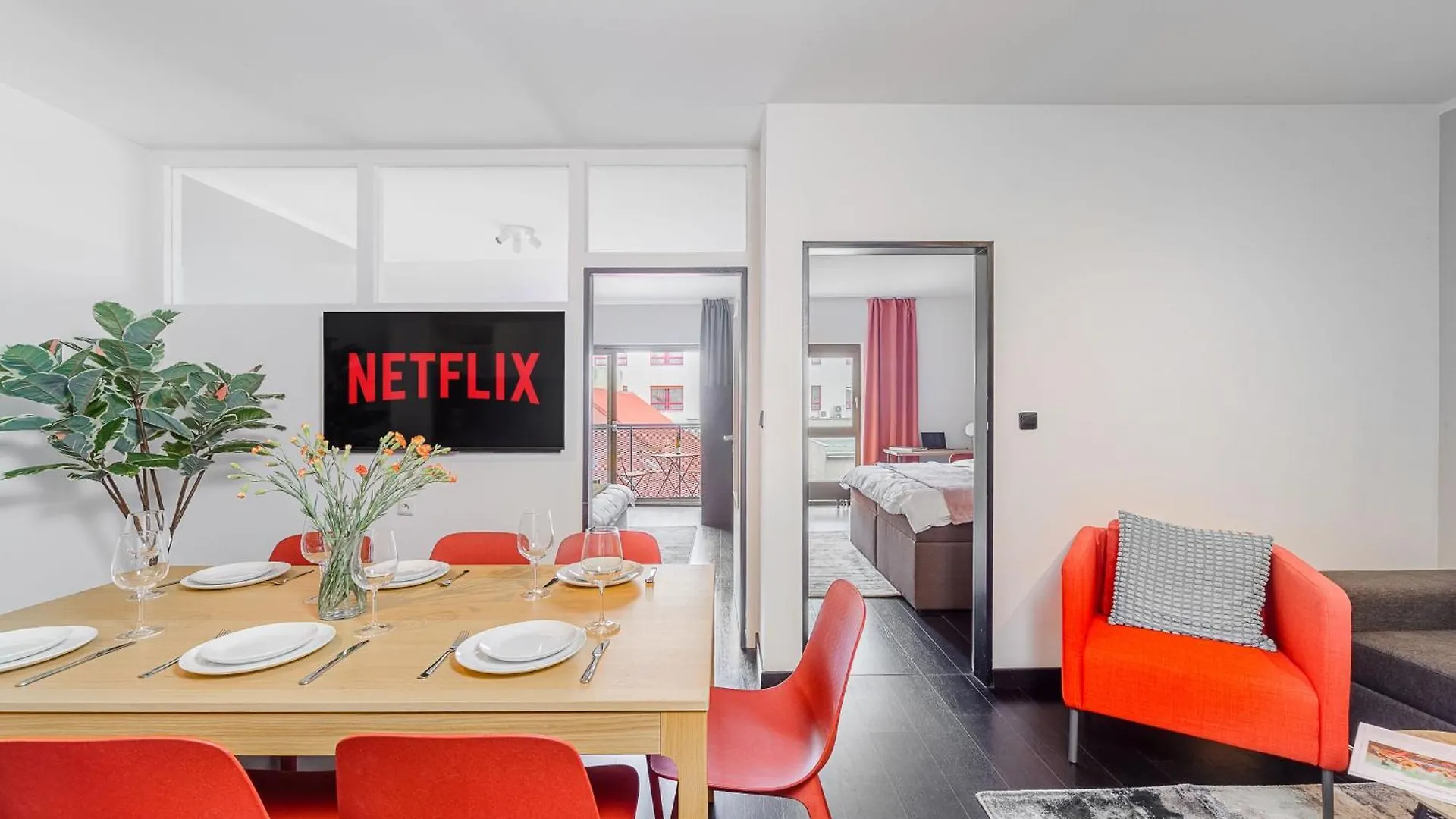 Apartments With Large Balcony, Parking Prague Czech Republic
